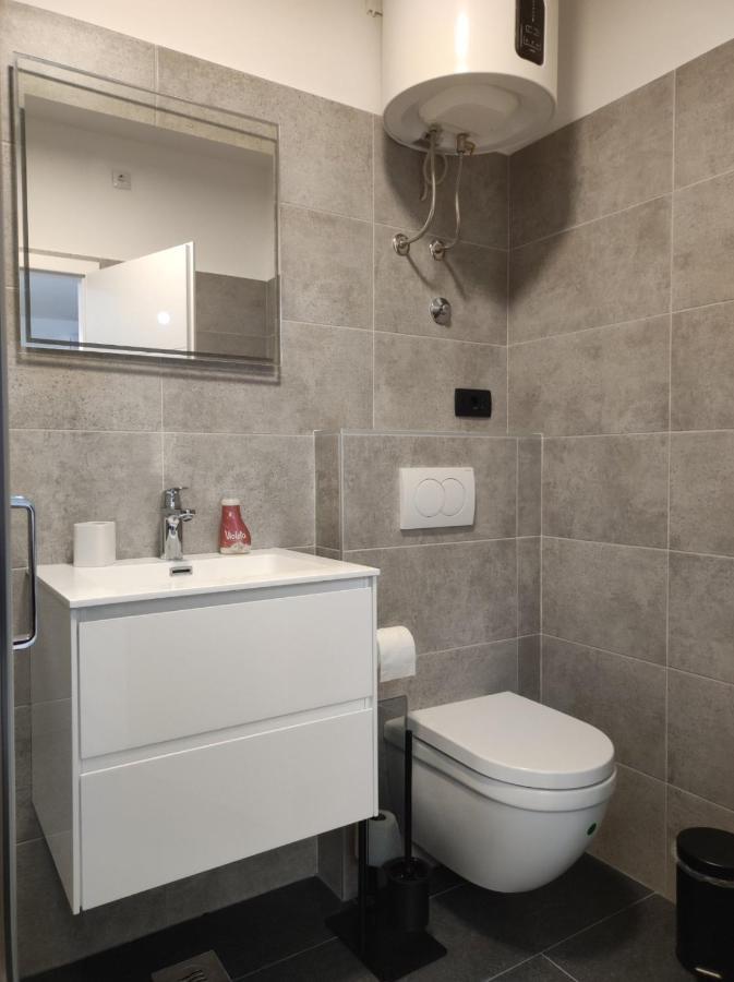 Apartman Ani Rijeka Exteriör bild